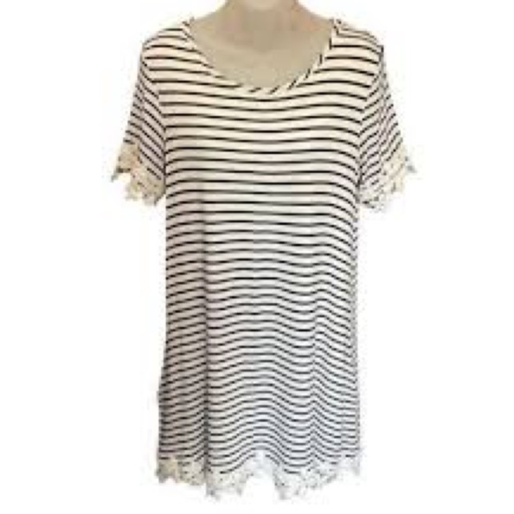 Altar’d Stare black and white midi dress